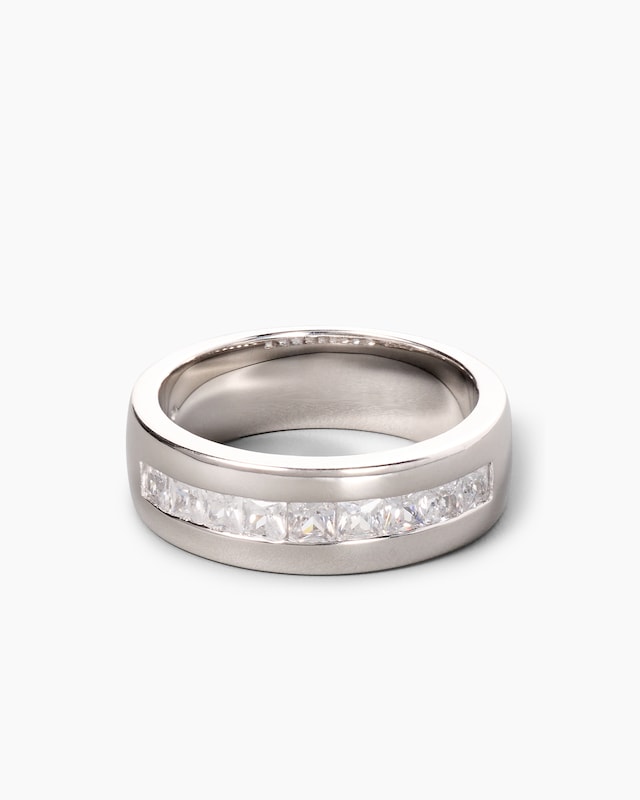 Ring mit Zirkonia