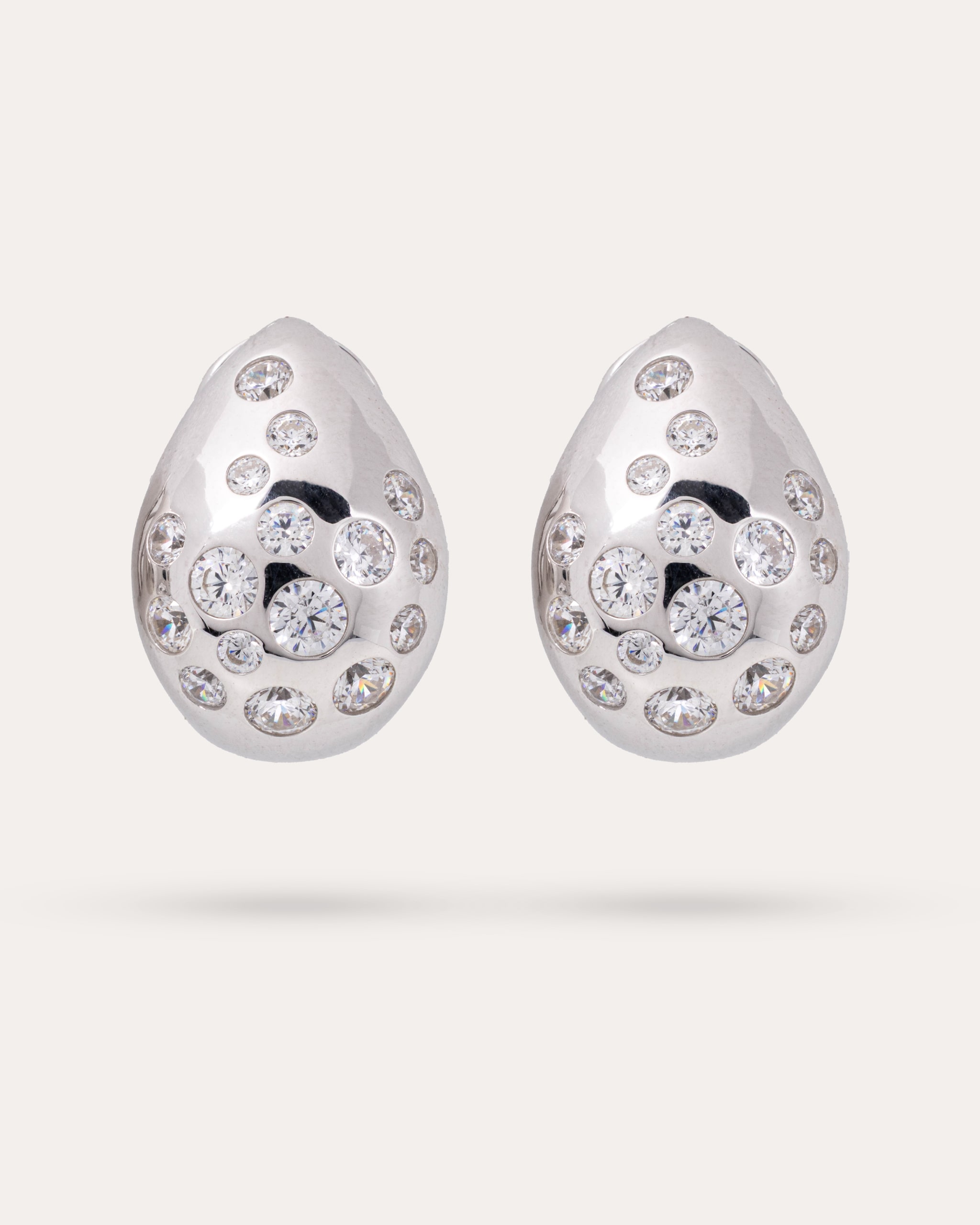 Produktabbildung für Ohrclipstecker mit Zirkonia